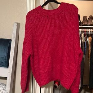 Cute oversized fuchsia sweater with bubble sleeves